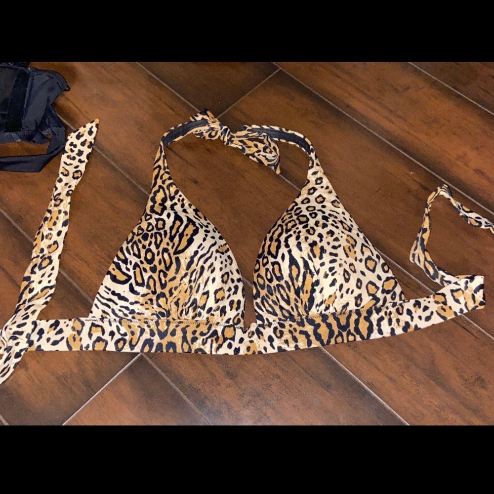Victoria’s Secret Push-Up Bikini Top